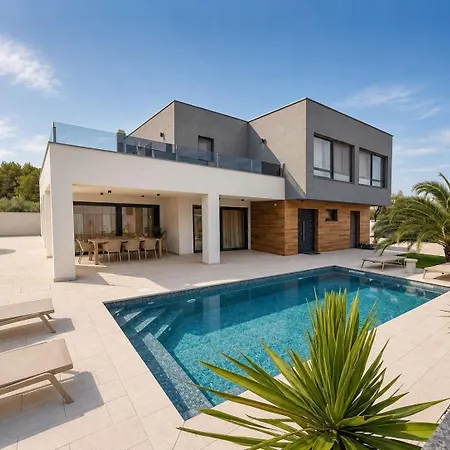 Palma - Luxury Pool With Sauna And Gym Pula